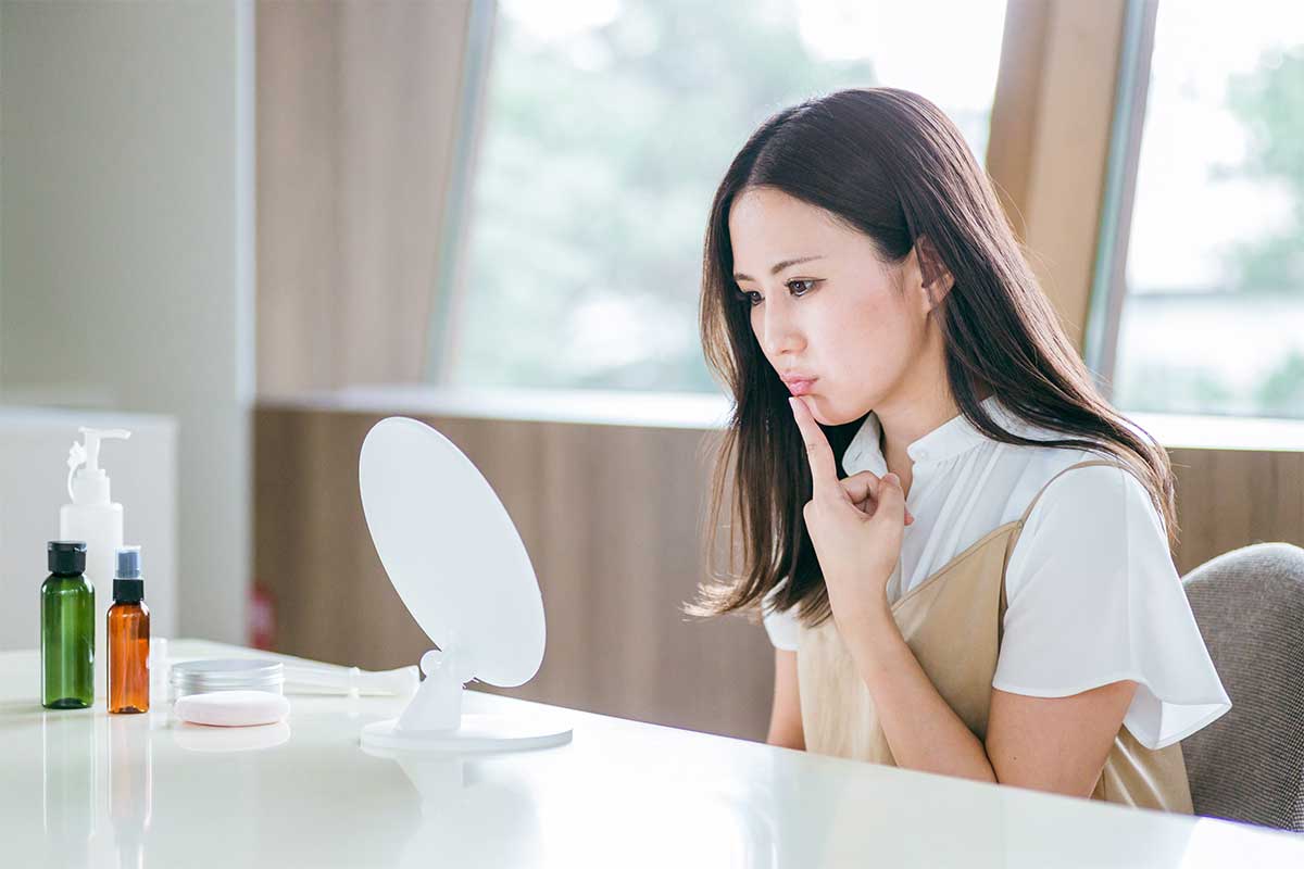 30代からエイジングケア化粧水が必要になる肌の変化のイメージ